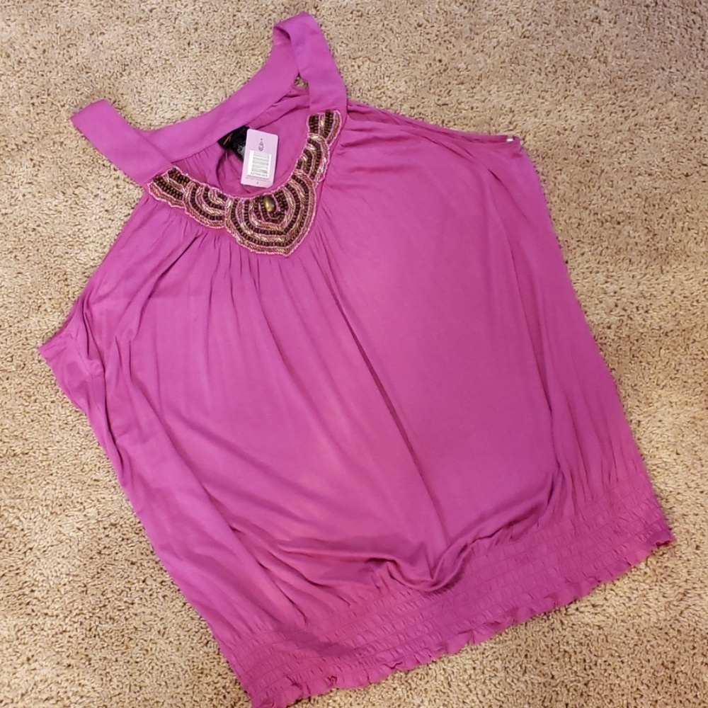 NWT 💜 Torrid Blouse